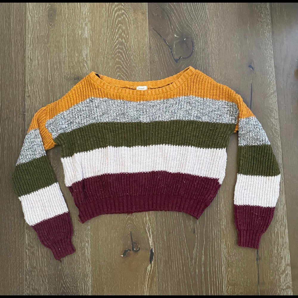 Stripped colorful knitted sweater